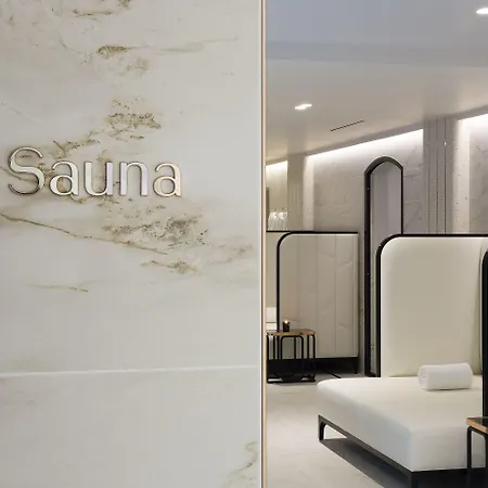 Hotel Le Narcisse Blanc Paris