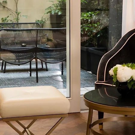 Le Narcisse Blanc Hotel 5*