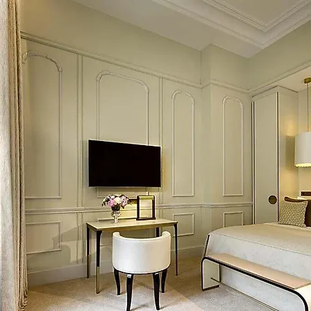 Le Narcisse Blanc 5* Paryż