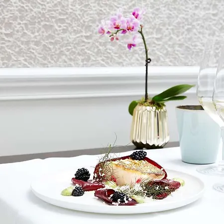 Hotell Le Narcisse Blanc Paris