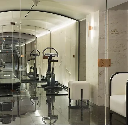 Le Narcisse Blanc Hotel 5*