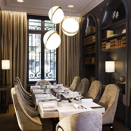 Hotel Le Narcisse Blanc París