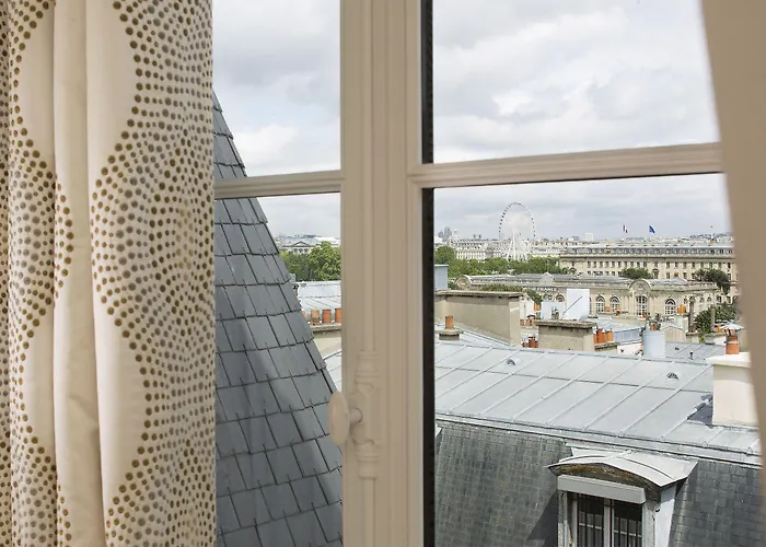 Le Narcisse Blanc 5* Parijs