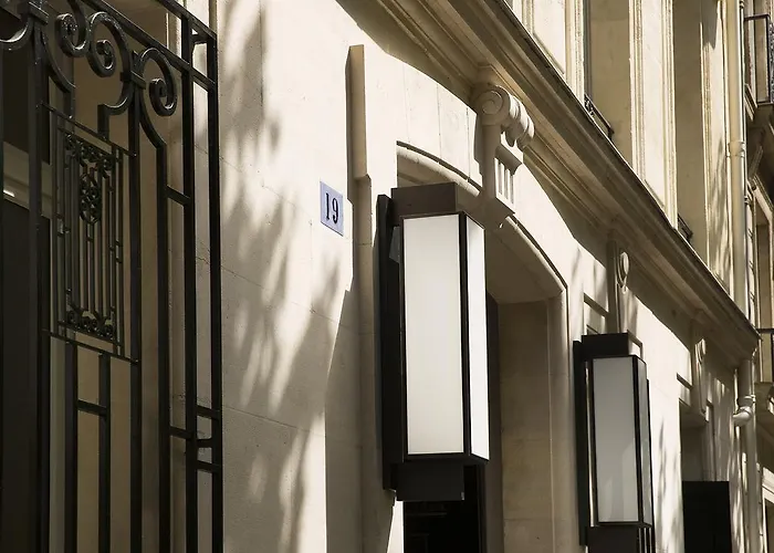 Le Narcisse Blanc Hotel Paris