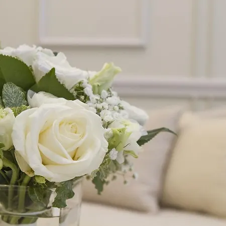 Le Narcisse Blanc 5* Paris