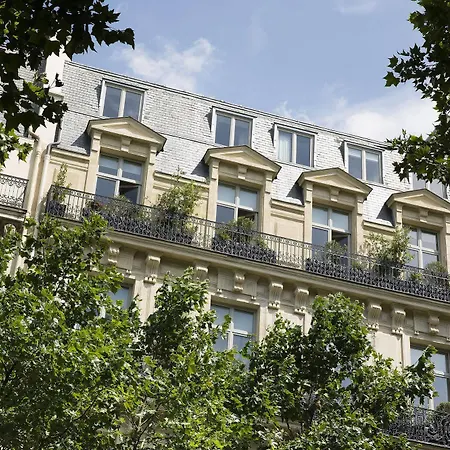 Le Narcisse Blanc Hotel