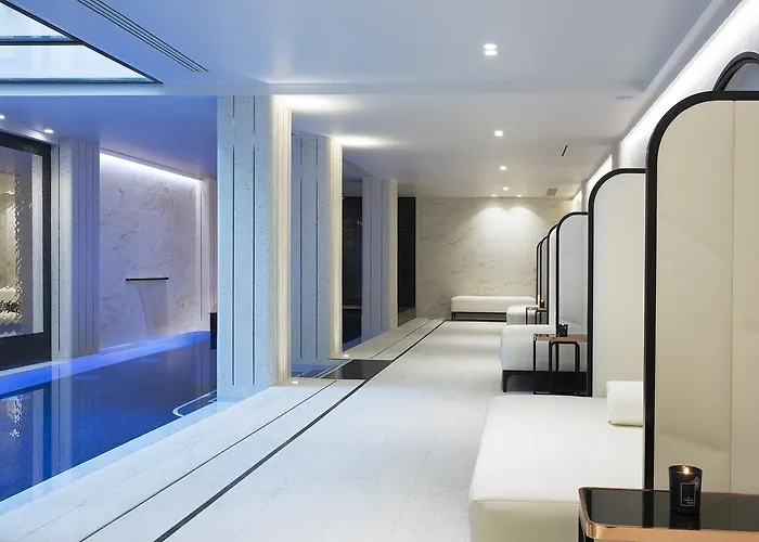 Le Narcisse Blanc 5*